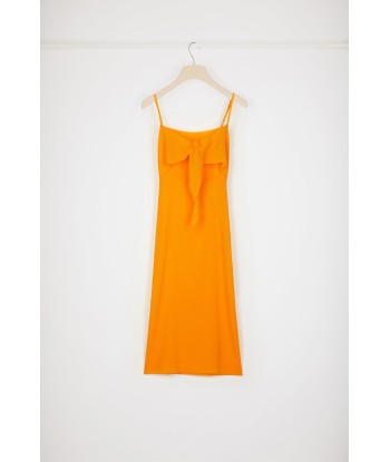 Knot-front slip dress in organic cotton Dans la société mordern