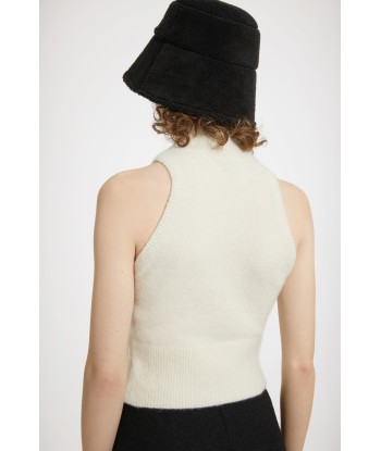 Patou bucket hat in faux shearling chez Cornerstreet bien 