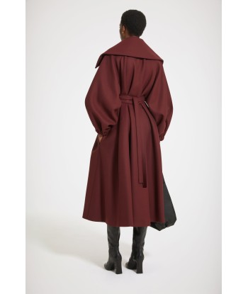 Oversized statement coat in wool-blend felt s'inspire de l'anatomie humaine