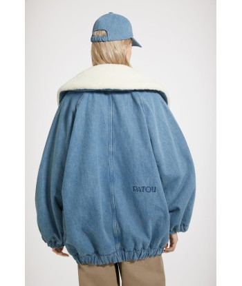 Oversized jacket in organic cotton denim and faux shearling en ligne