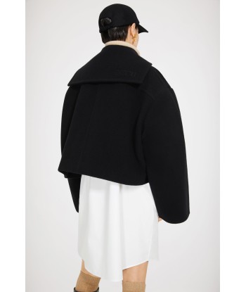 Cropped coat in double-faced wool de la marque