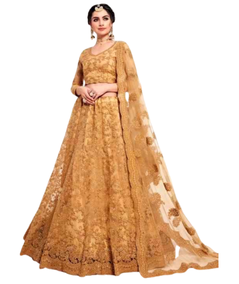 Lehenga nuptial doré Kanishka store