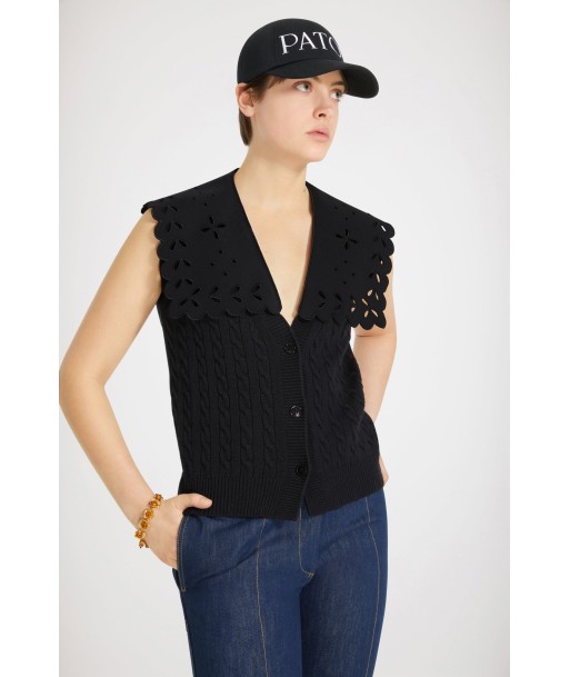 Sleeveless cable knit cardigan in Merino wool with detachable collar outlet